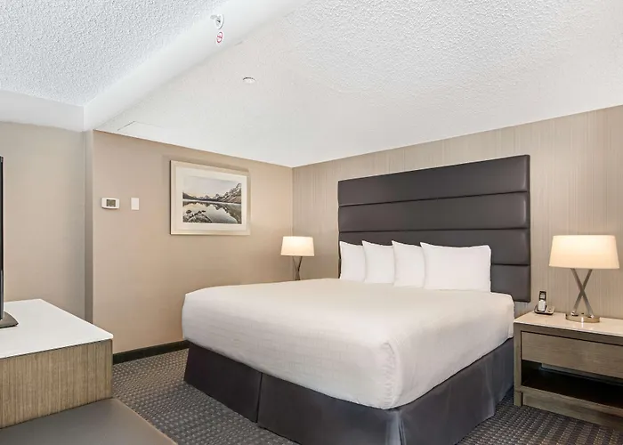Hotel Western Pontoon 4*