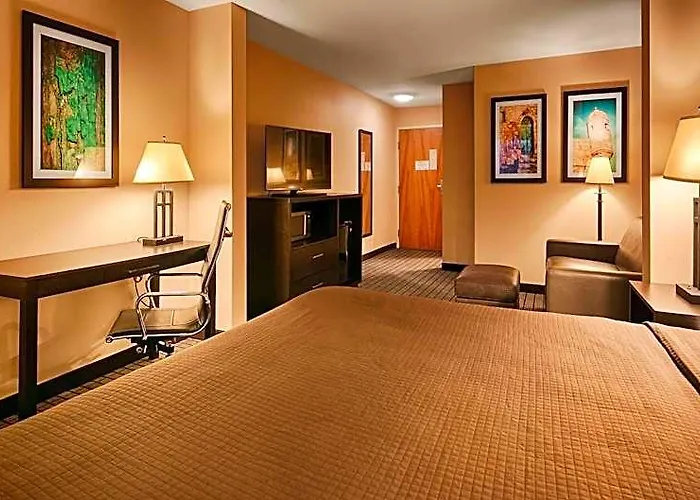 Hotel Western Pontoon 4*