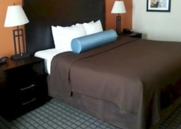Western Pontoon 4* Pontoon Beach