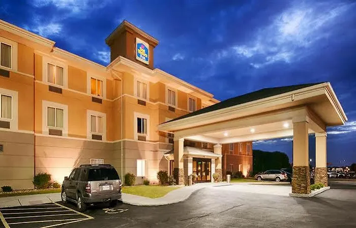 Western Pontoon Hotel